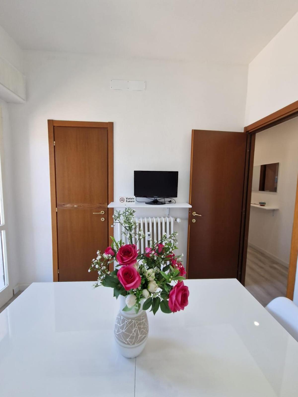 Residenza Luigio Apartman Verbania Kültér fotó