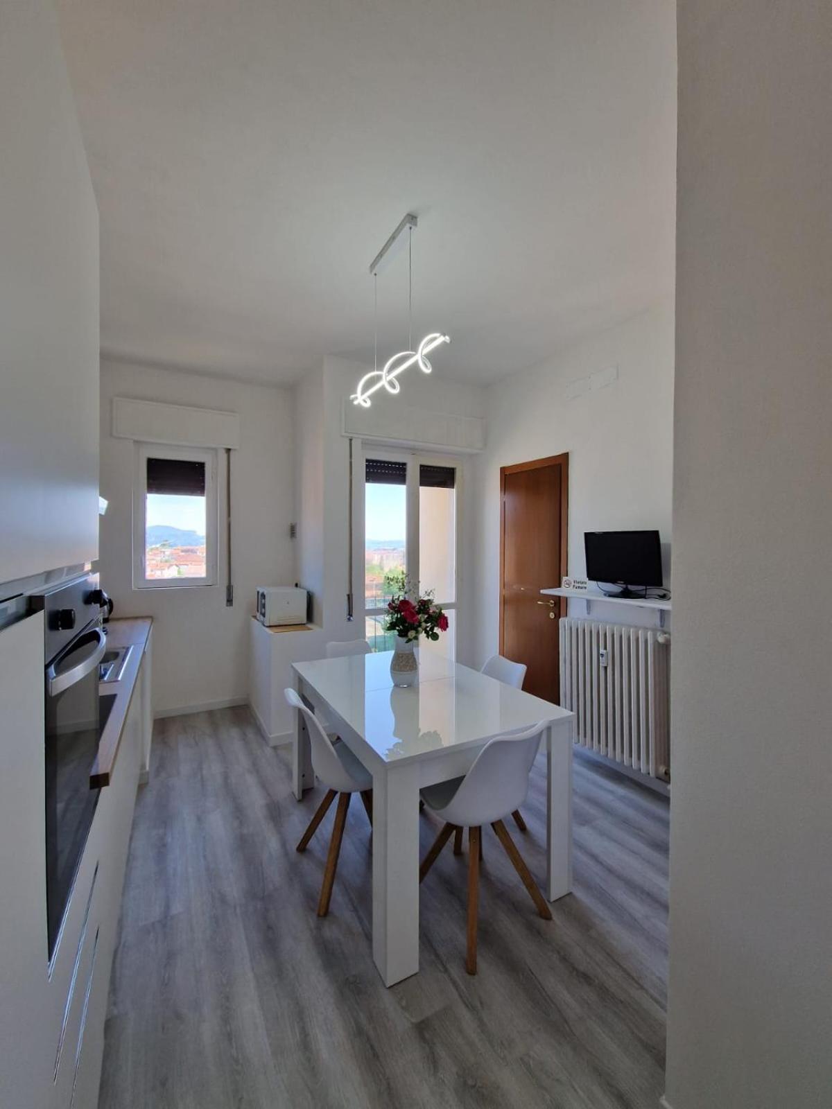 Residenza Luigio Apartman Verbania Kültér fotó
